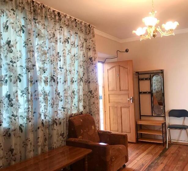 هاستل алтын мезгиль