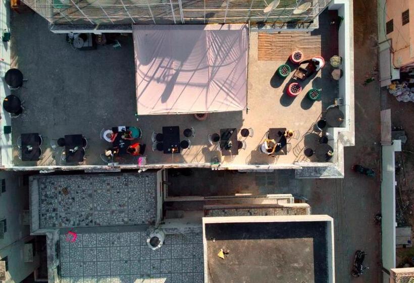 فندق صغير Chillout   A Boutique Hotel & Rooftop Restaurant Jaipur