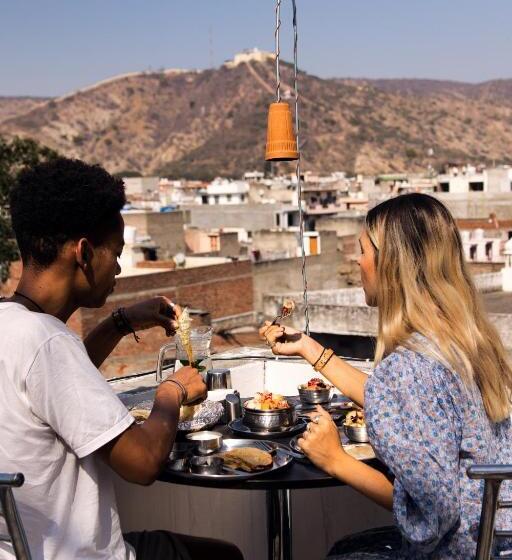 فندق صغير Chillout   A Boutique Hotel & Rooftop Restaurant Jaipur