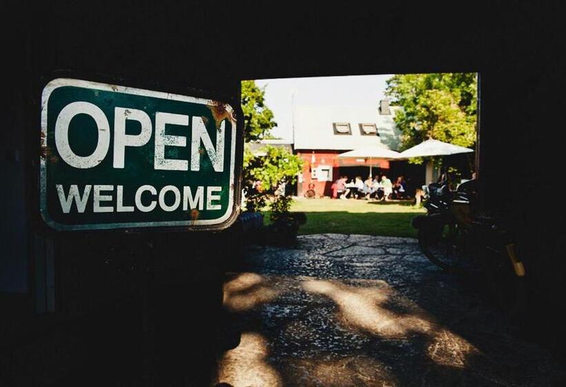 הוסטל Kackelstugan