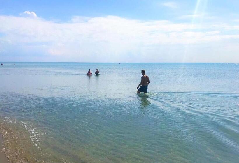 민박 Calanco Blanco