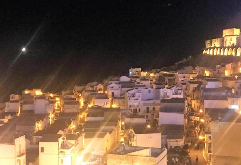 민박 Calanco Blanco