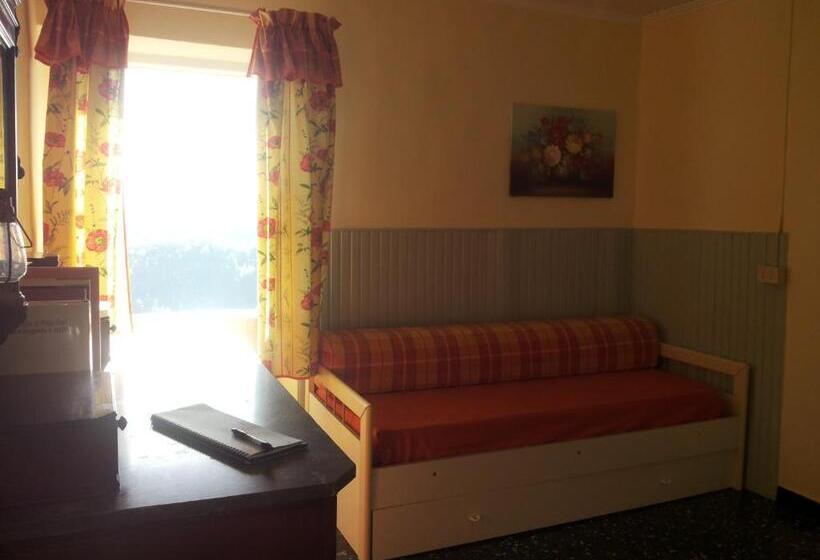 مبيت وإفطار La Punta Dei Crociati