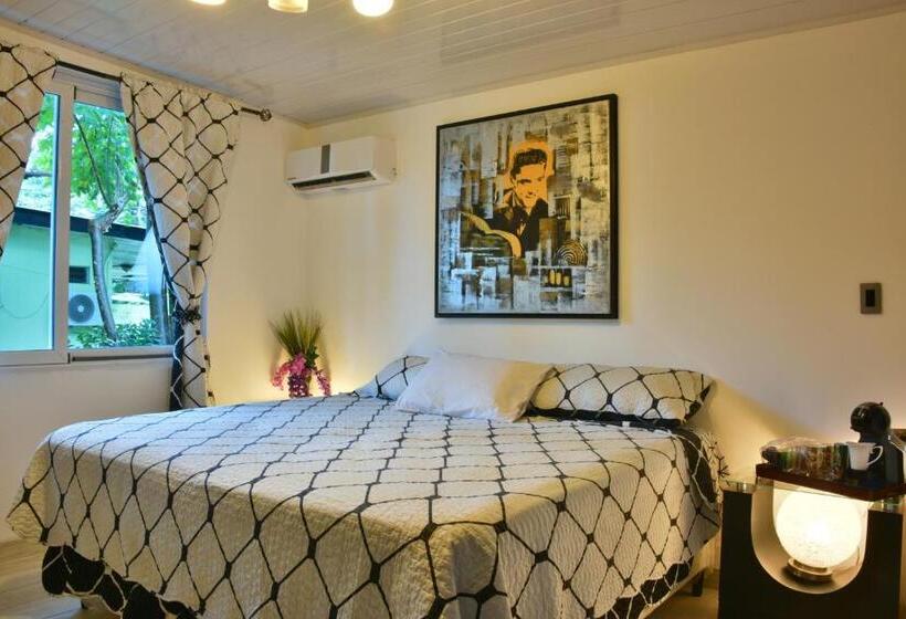 住宿加早餐  La Romantica