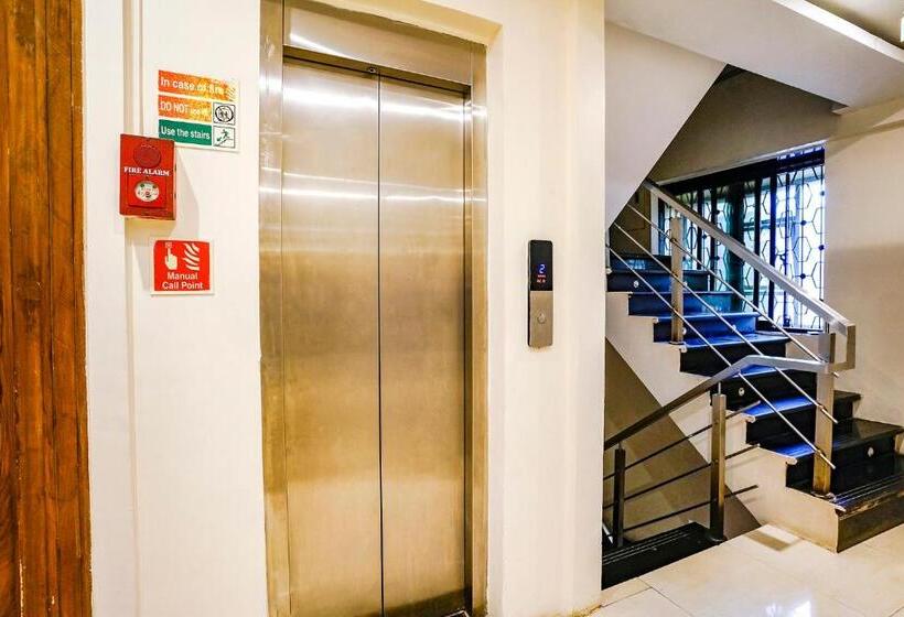 Fabhotel Amber Palace   Nr Fort & Csmt Station