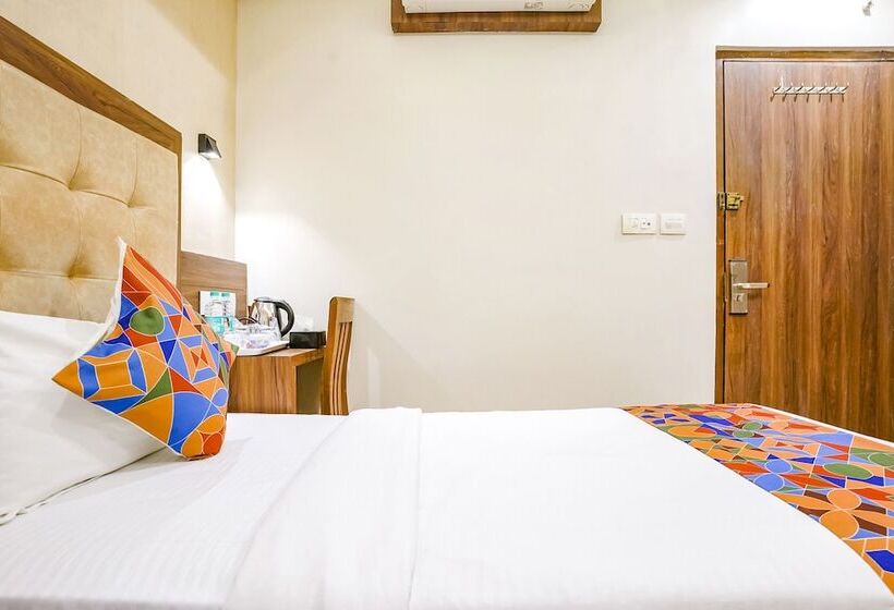 Fabhotel Amber Palace   Nr Fort & Csmt Station