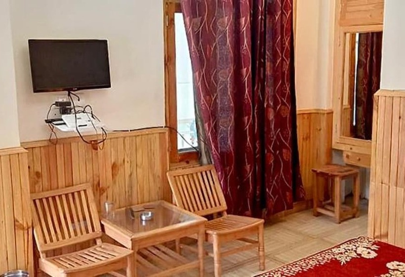 Fabhotel Hadimba Heights