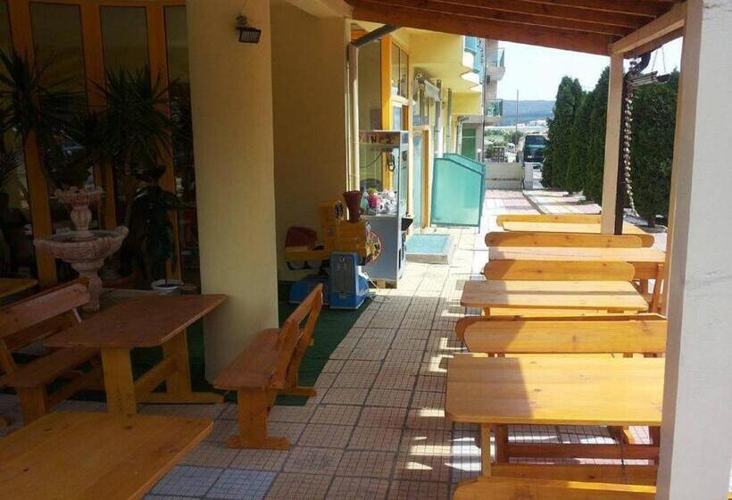 Family Hotel Meteora