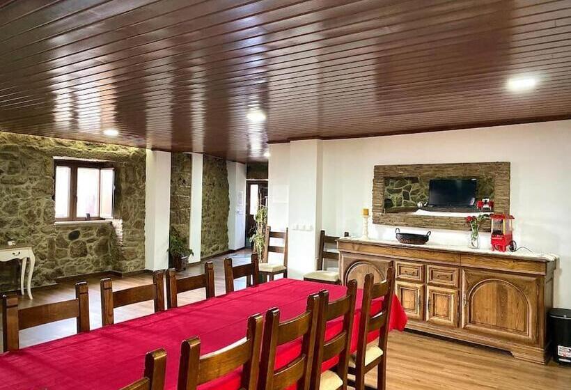 فندق Casa Torre Do Sino