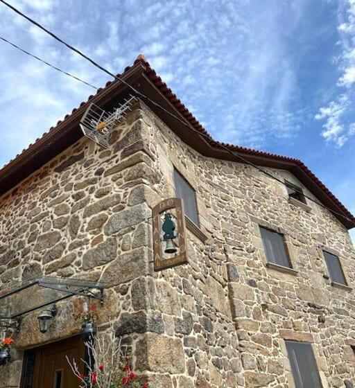 فندق Casa Torre Do Sino