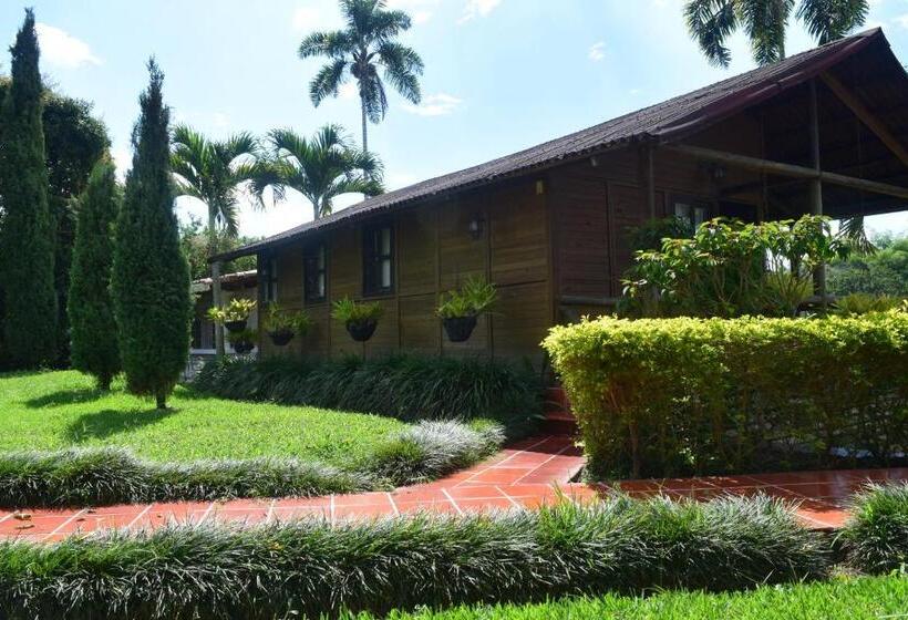 酒店 Finca La Bella