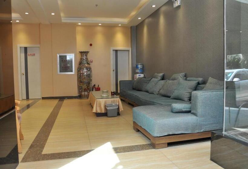 Отель Juli Boutique