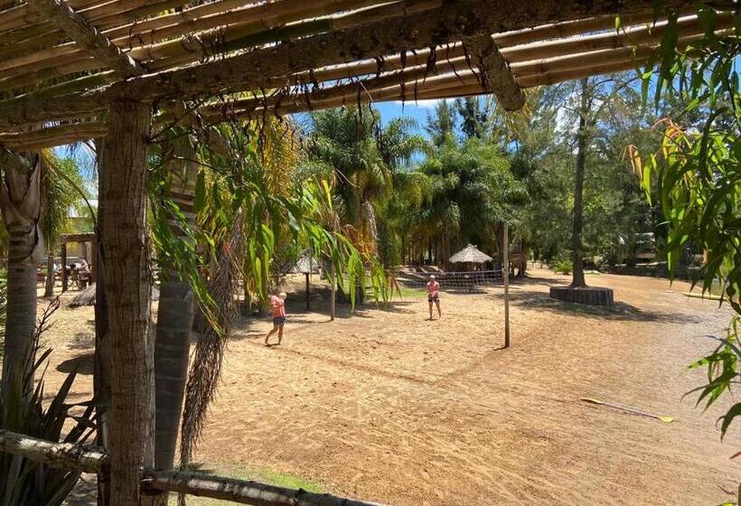 בית מלון כפרי La Delfina Island Resort