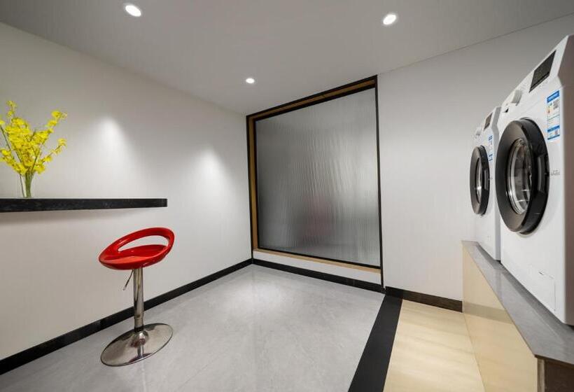 ホテル Mellow Orange