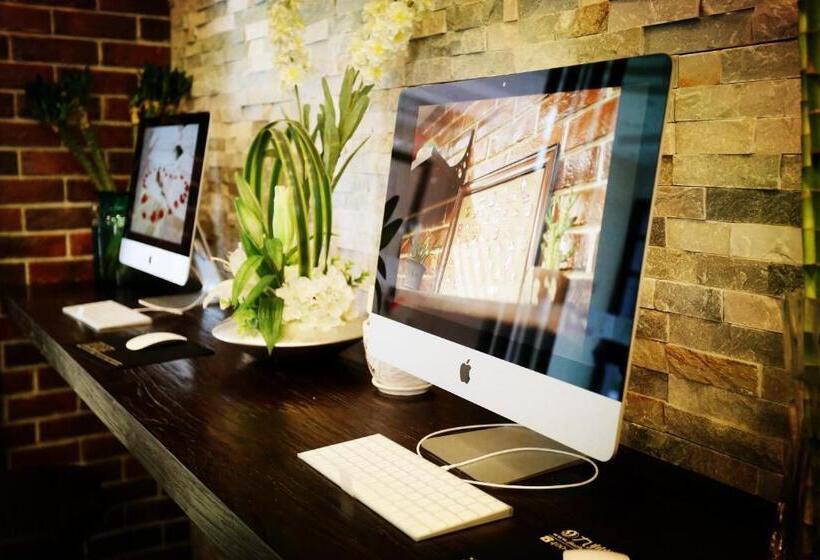 Time Traveller Hotel   Near The Grass Skyline, Dajingmen, Zhangjiakoubu, 20 Minutes Away From Zhangj