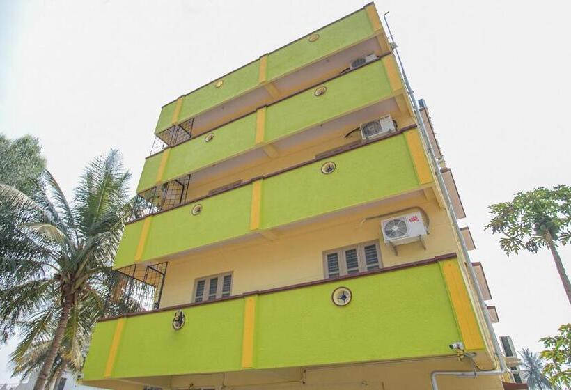 Отель Oyo Surya Residency