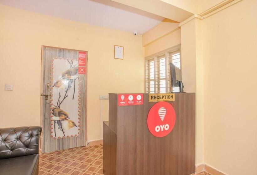 Отель Oyo Surya Residency