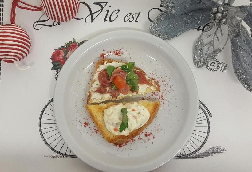 Hotel Sol Del Añelo