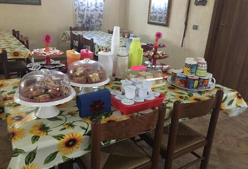 בית מלון כפרי Su Tasuru