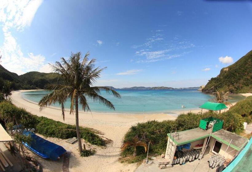 בית מלון כפרי Tokashiku Marine Villege