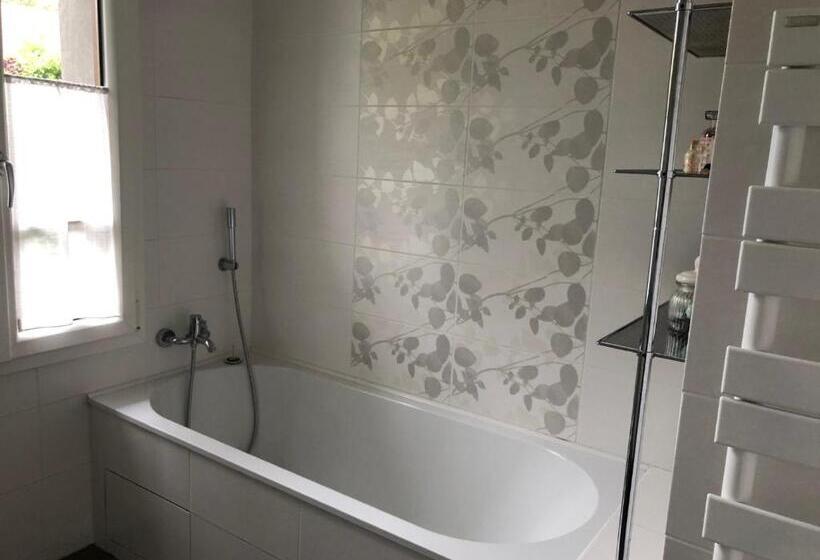 Les Jardins Du Chateau