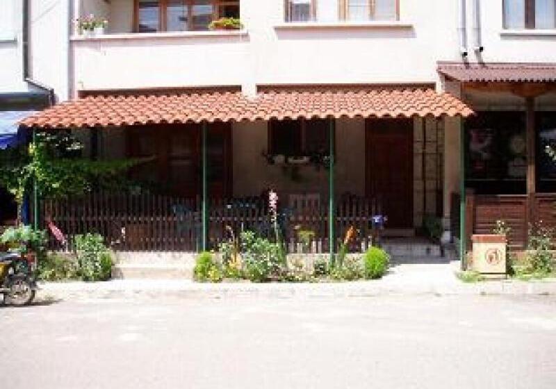 Пансион къща за гости петрови