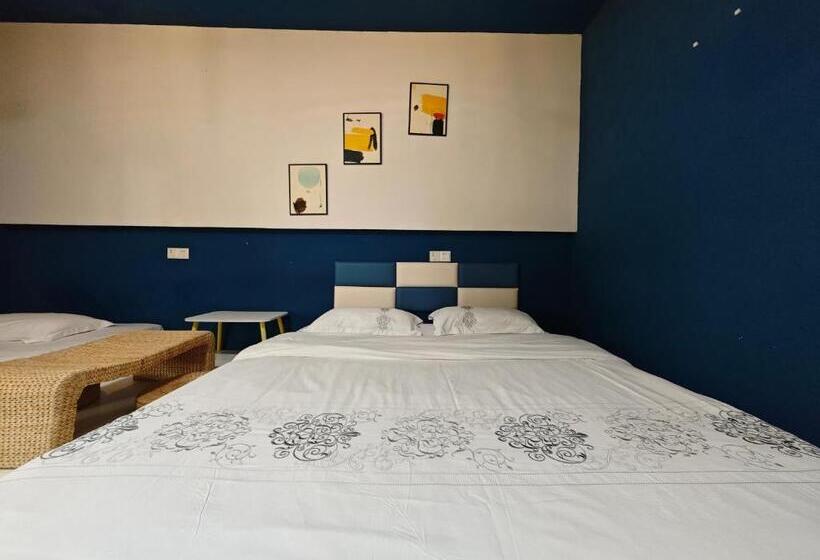 بنسيون 海口水慕青华客栈海南大学店