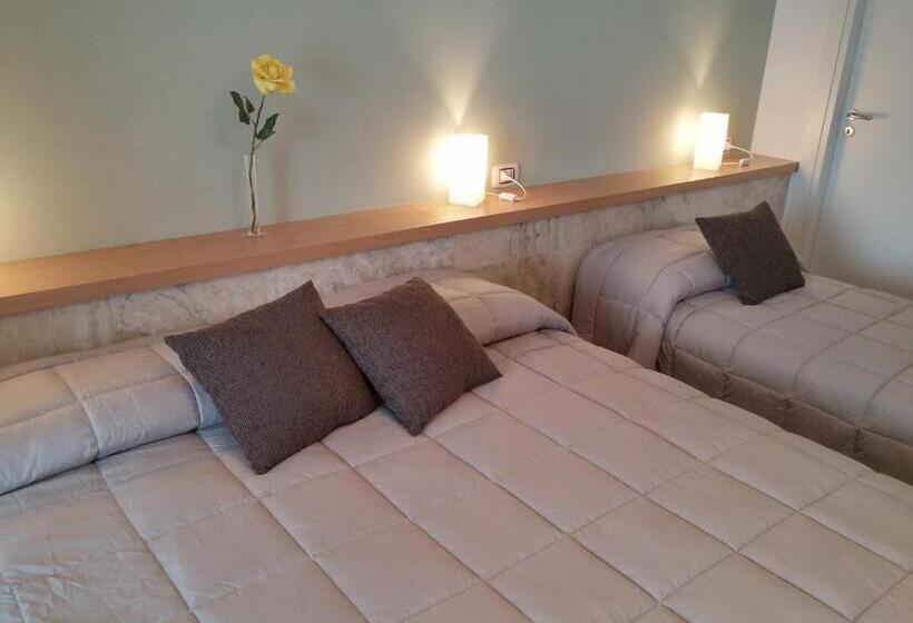 膳宿费 Camera & Caffès