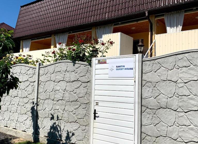 پانسیون Guest House Santin