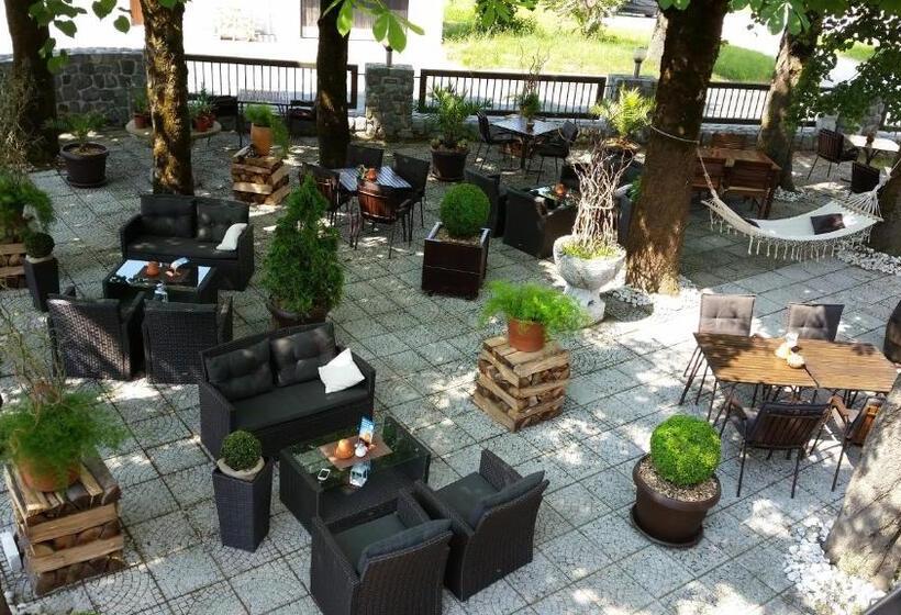 پانسیون Guesthouse Pri županu