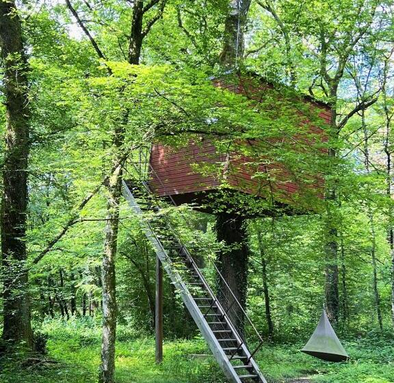 بنسيون Les Galants