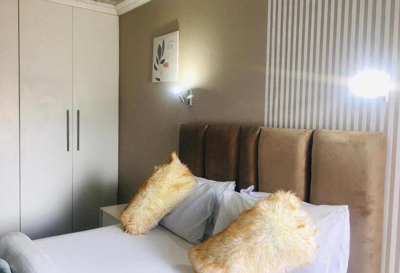 پانسیون Mavi Guest House