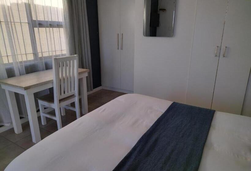 پانسیون Mavi Guest House