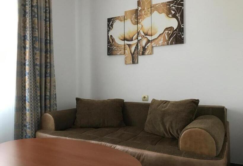 بنسيون Mellys Haus