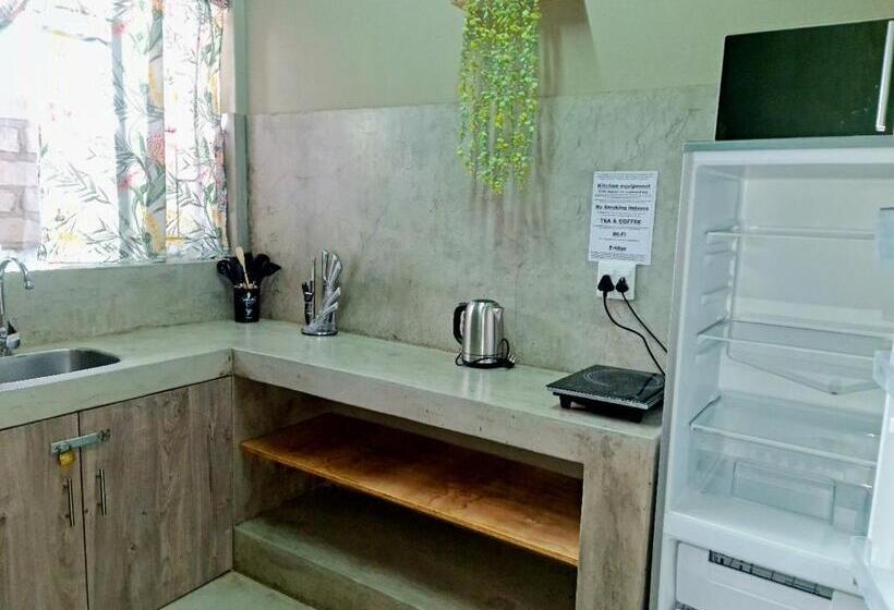 פנסיון Overnight Stop Before Kruger National Park