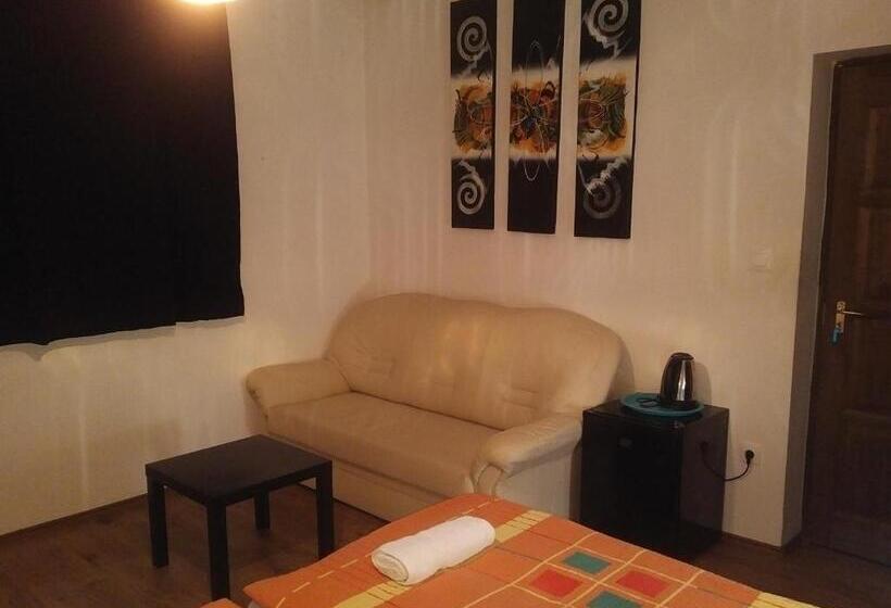 ペンション Palócföld Vendégház