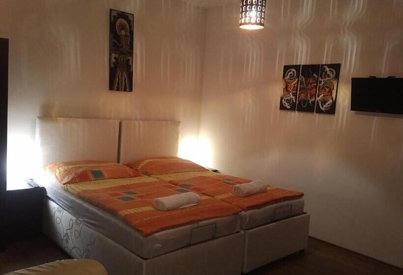 ペンション Palócföld Vendégház