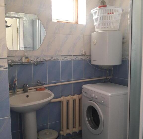 پانسیون Shyrdak Travel