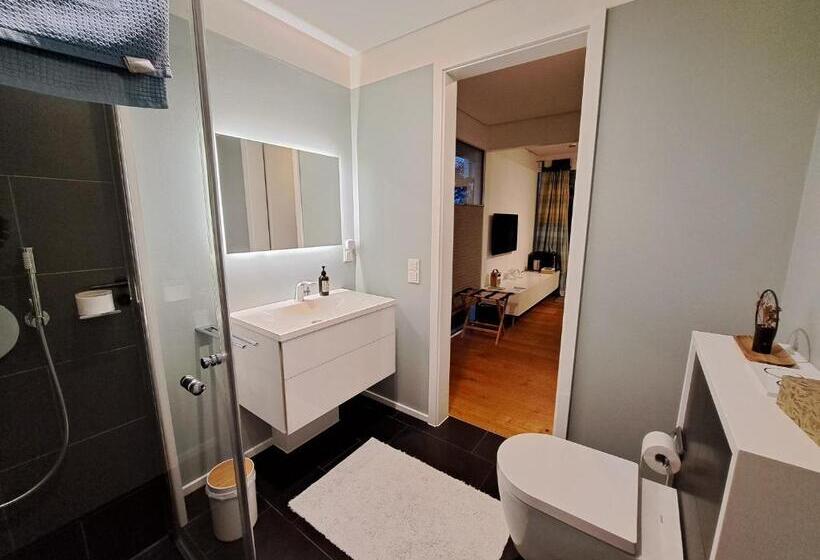 ペンション Woodlounge