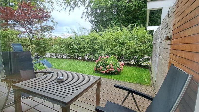 ペンション Woodlounge