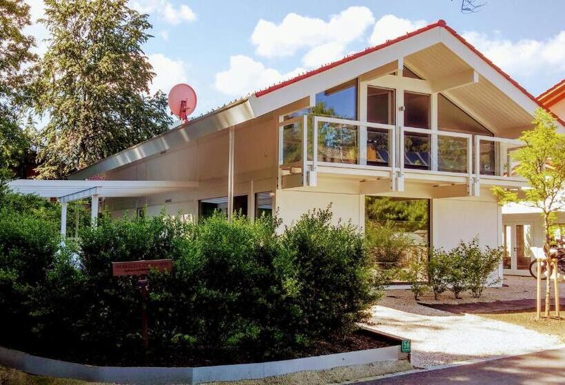 ペンション Woodlounge