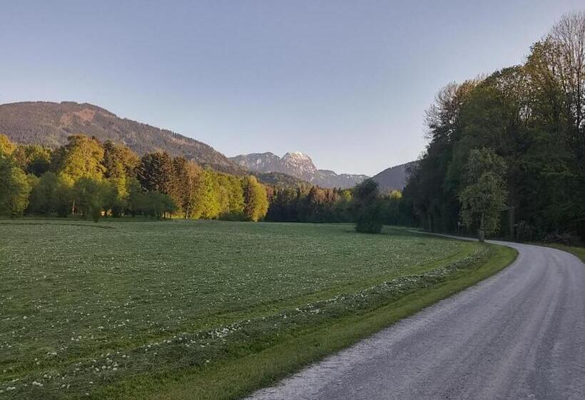 ペンション Woodlounge