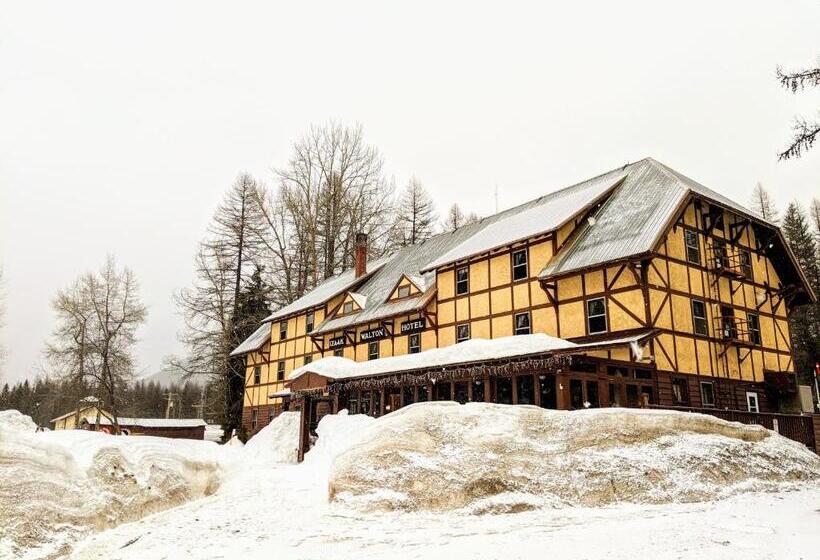منتجع Loge Glacier National Park