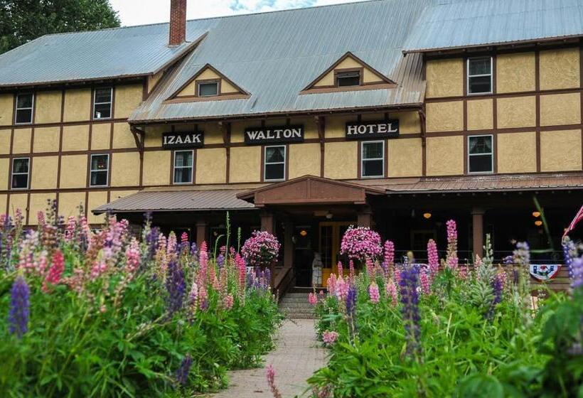 منتجع Loge Glacier National Park