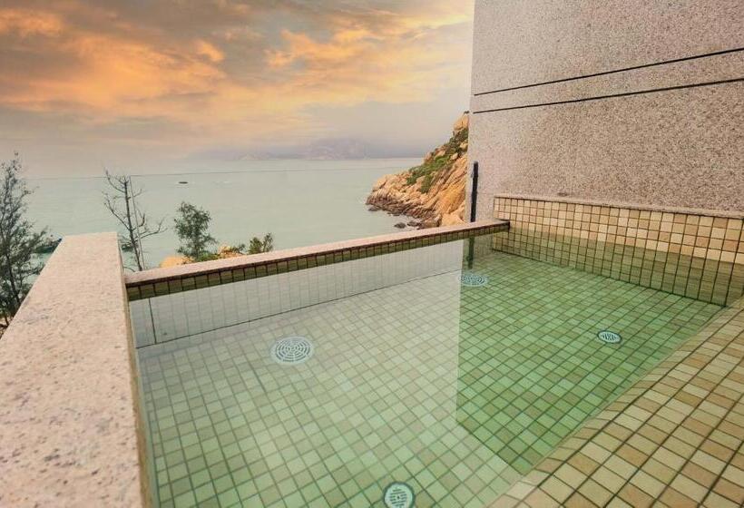 渡假胜地  Naqin Geological Ocean Park