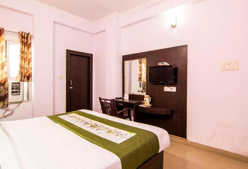 Super Hotel O Shantila Inn