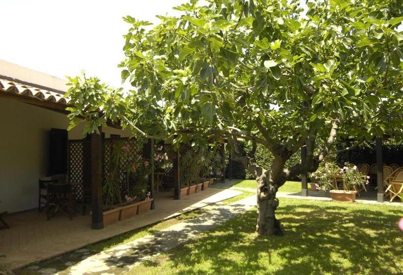 Villa Sangineto Resort