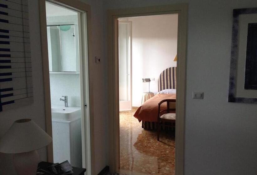 ベッドアンドブレックファースト A Casa Di Ilaria