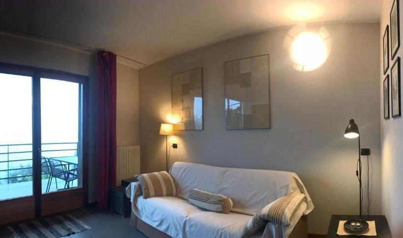 ベッドアンドブレックファースト Bedandbreakfastlagodicomo