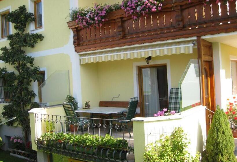 مبيت وإفطار Privatzimmer Eva Leitgeb